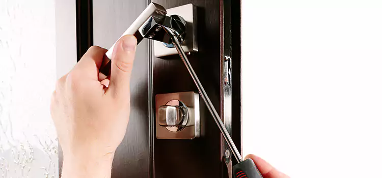Door Lock Replacement Service Pinewood