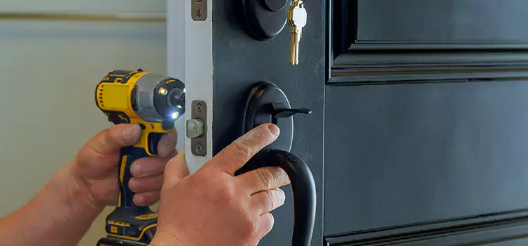 Commercial Door Lock Installation Pinewood