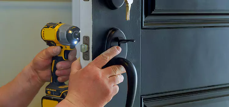 Mobile Automotive Locksmith Pinewood