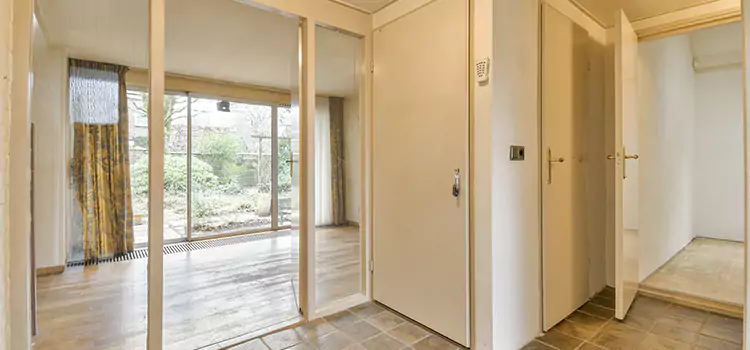 Why Choose Our Pocket Door Experts in Pinewood, FL?