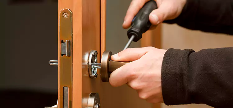 Semi Truck Locksmith Pinewood