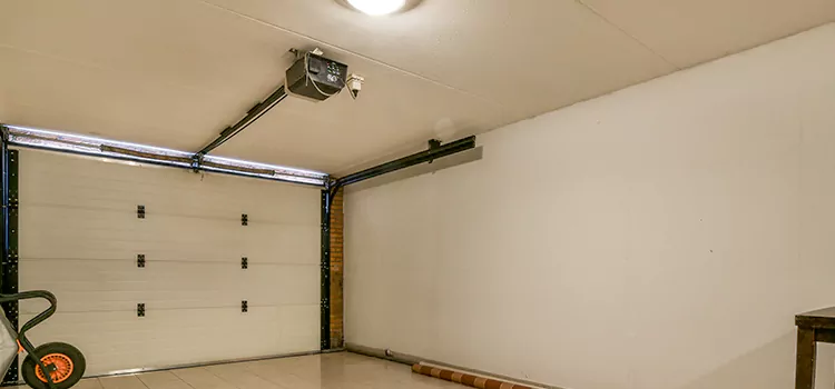 Top-Rated Garage Door Opener Installation in Pinewood, FL