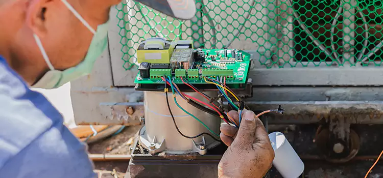 Electric Gate Motor Replacement in Pinewood, FL