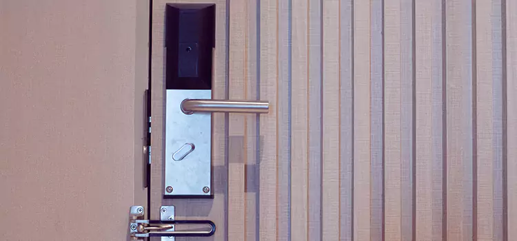 Installing a Maglock Pinewood
